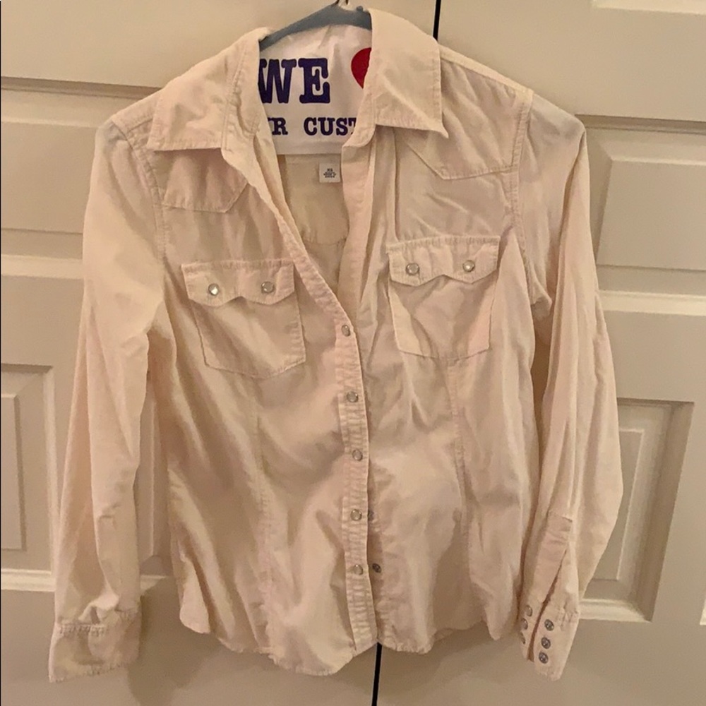 Ivory cuordory w/ snap button up